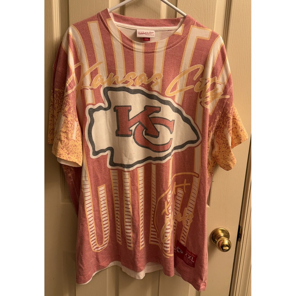 KANSAS CITY CHIEFS NFL MITCHELL & NESS ALL OVER PRINT Jumbo Tron TEE SHIRT XXL